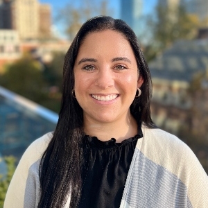 Aufiero-headshot Esp Web